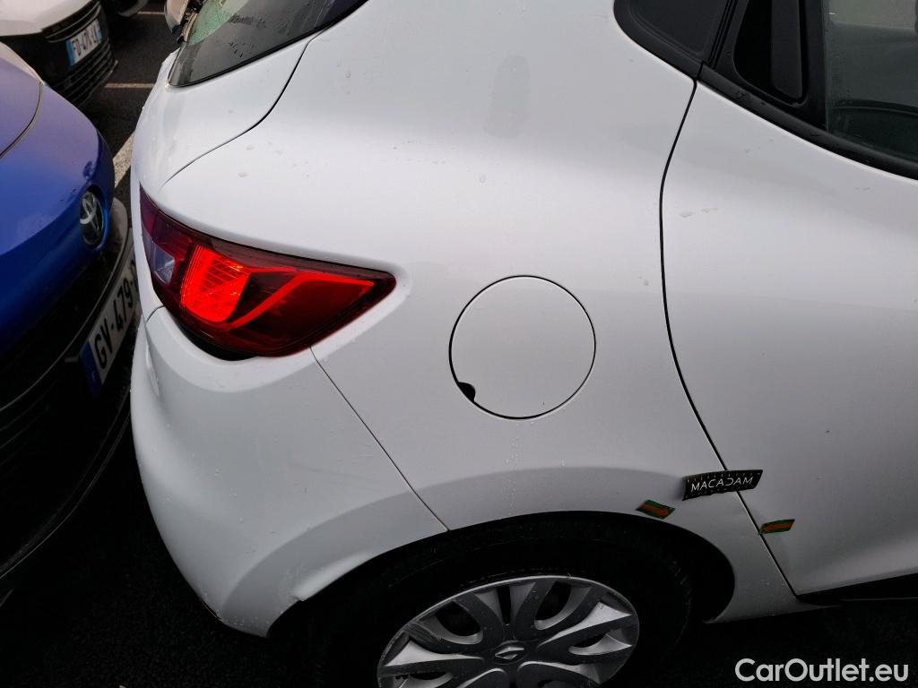  Renault  Clio  IV Air MediaNav 1.5 dCi 75CV BVM5 E6 #10