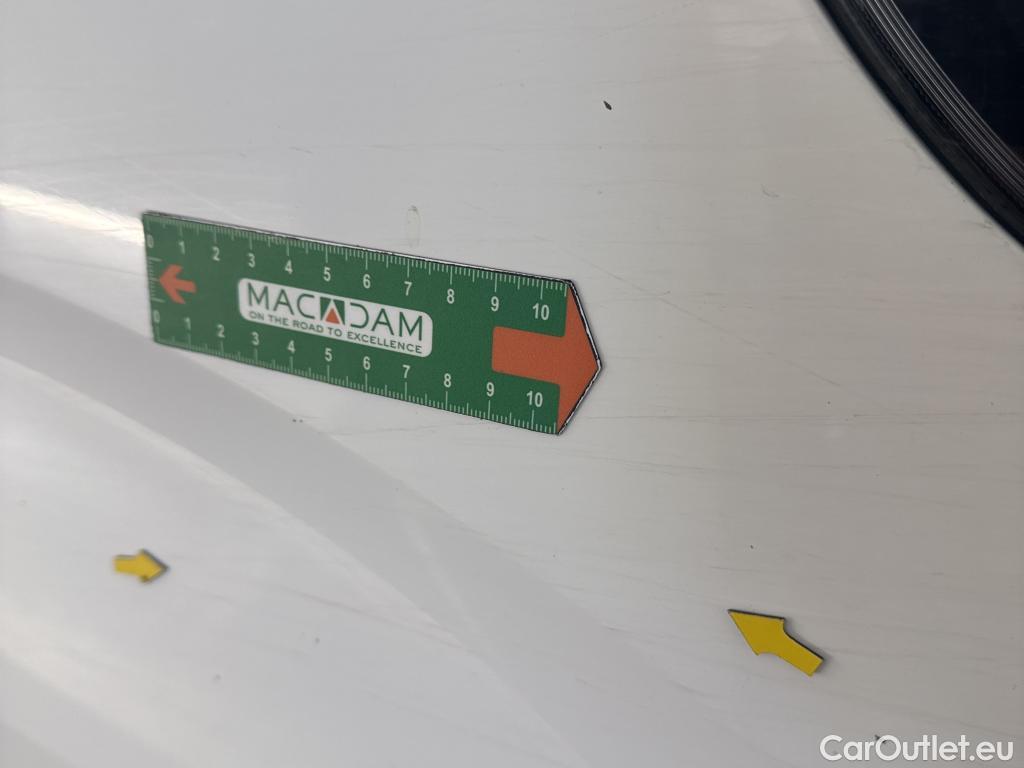  Opel  Vivaro OPEL  / 2019 / 4P / Fourgon tôlé 1.5 Diesel 120 L2 PACK BUSINESS #38