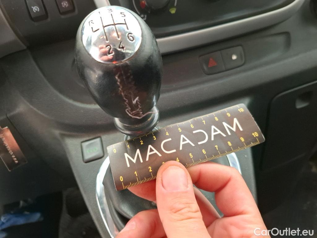  Renault  Trafic  Furgon Grand Confort L1H1 1200 1.6 dCi 125CV BVM6 E6 #12