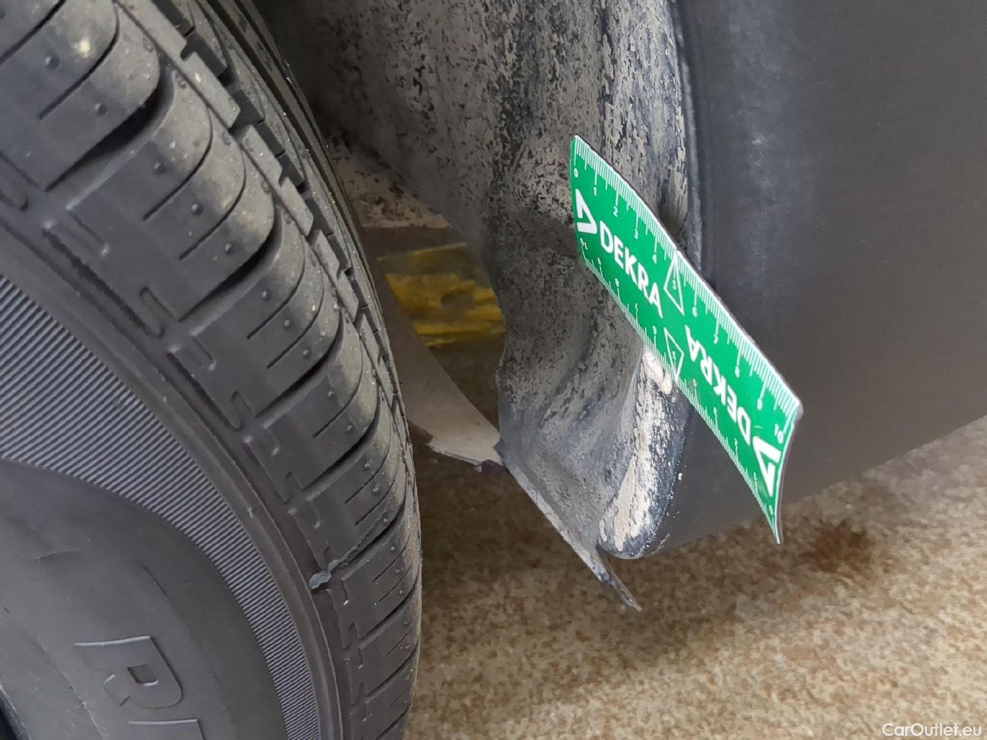  Renault  Kangoo  Express Extra (Série Spéciale) 1.5 dCi 90CV BVM5 E6 #16