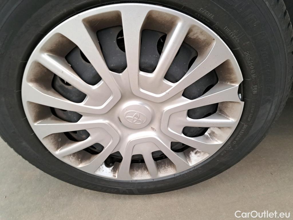  Toyota  Proace TOYOTA  City / 2019 / 4P / Fourgonnette 1.5 Medium 100 D-4D Business #14