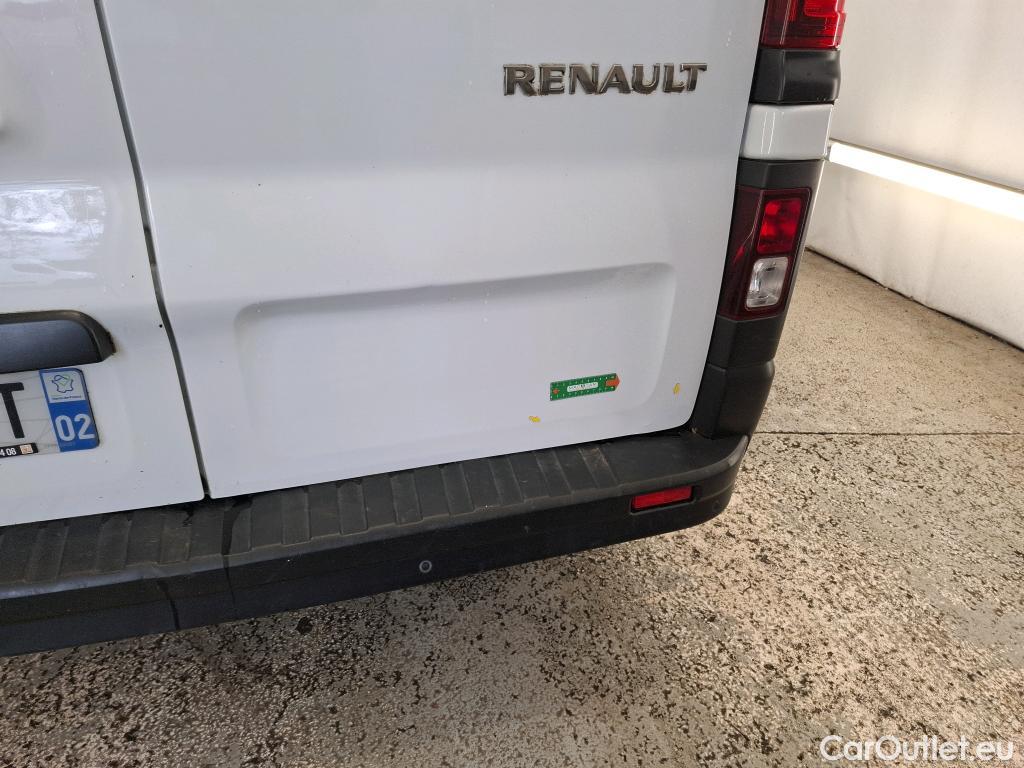  Renault  Trafic  / 2019 / 4P / Fourgon tole NV CA GCF L1H1 1200 dCi 120 S&S 6 PLACES #10