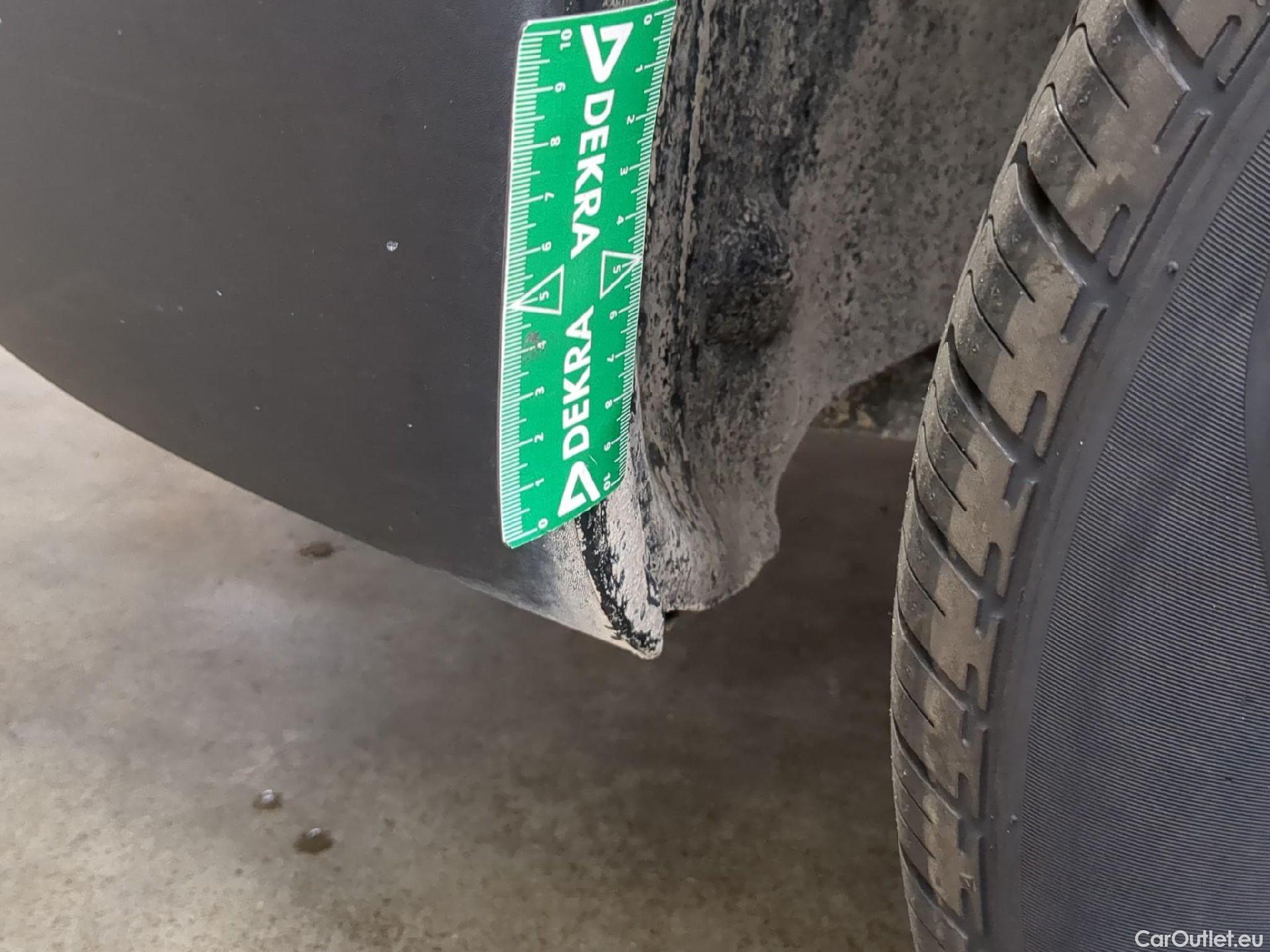  Renault  Kangoo  Express Extra (Série Spéciale) 1.5 dCi 90CV BVM5 E6 #17