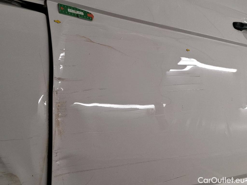  Volkswagen  Transporter VOLKSWAGEN  / 2019 / 4P / Fourgon tôlé 2.0 TDi 110 L1H1 Business #8