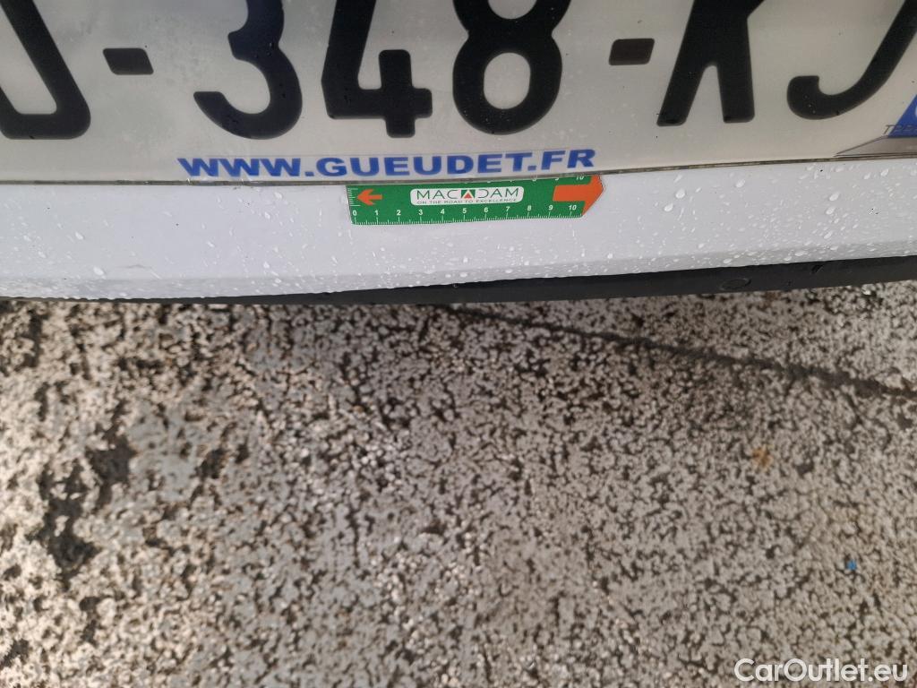  Renault  Megane  IV Berline 5pt. Société Air Nav 1.5 dCi 90CV BVM6 E6 #10