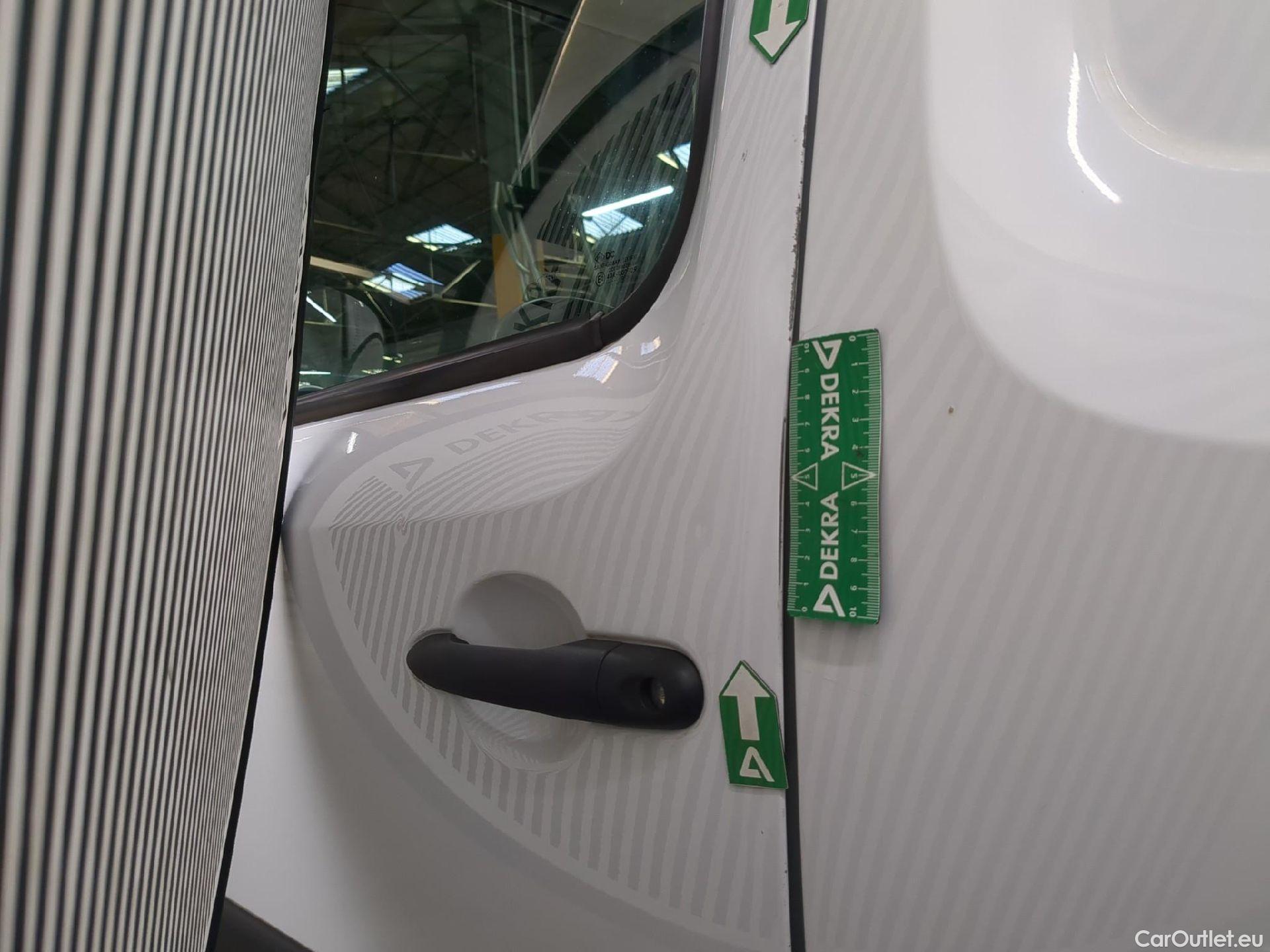  Renault  Kangoo  Express Extra (Série Spéciale) 1.5 dCi 90CV BVM5 E6 #45