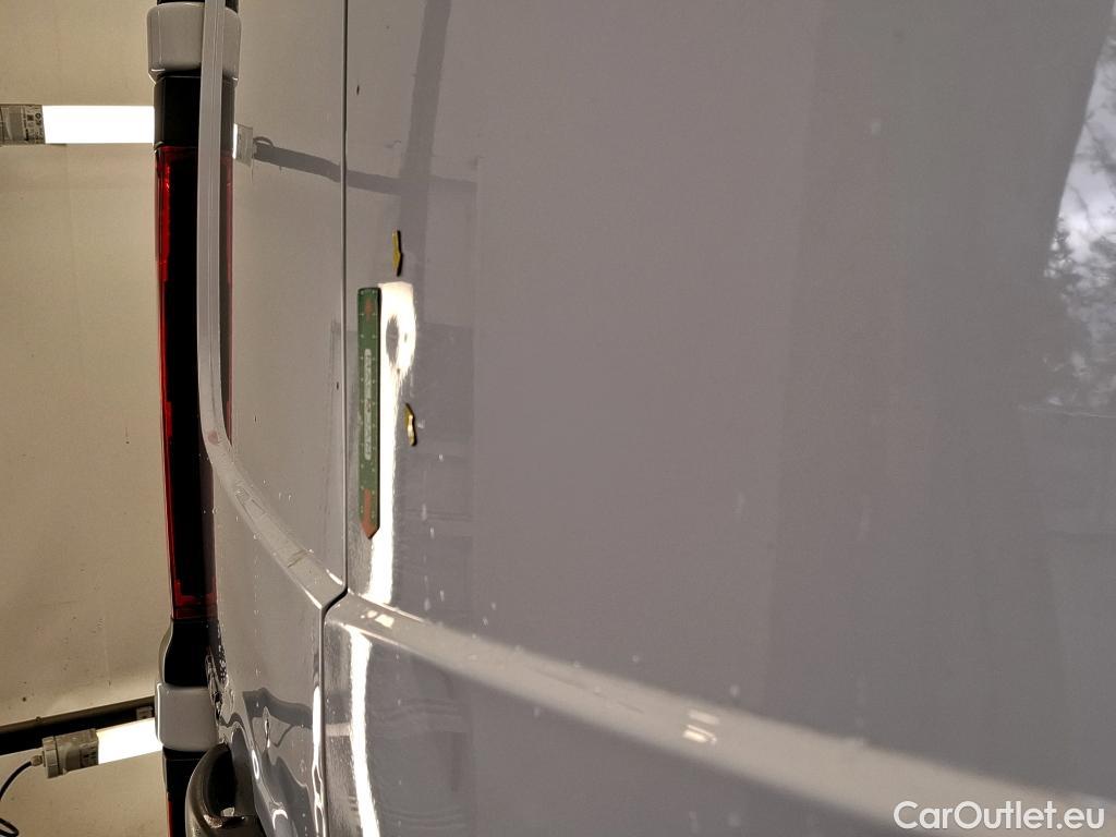  Renault  Trafic  / 2019 / 4P / Fourgon tole NV CA GCF L1H1 1200 dCi 120 S&S 6 PLACES #13