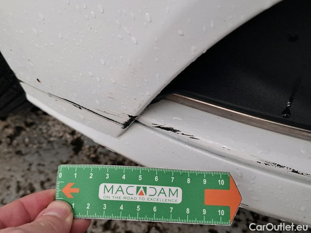  Renault  Megane  IV Berline 5pt. Société Air Nav 1.5 dCi 90CV BVM6 E6 #6