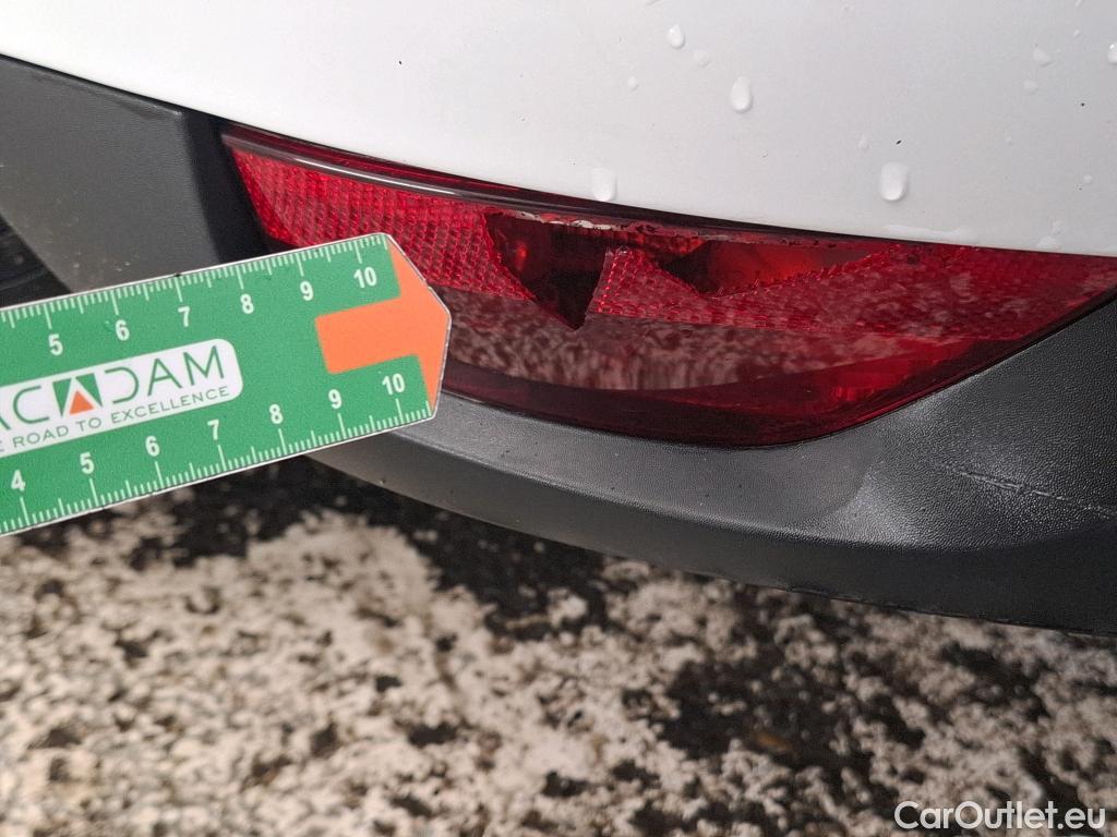  Renault  Megane  IV Berline 5pt. Société Air Nav 1.5 dCi 90CV BVM6 E6 #25