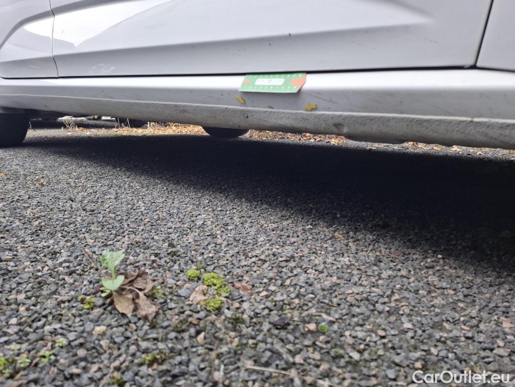  Renault  Megane  IV Berline 5pt. Société Air Nav 1.5 dCi 90CV BVM6 E6 #21