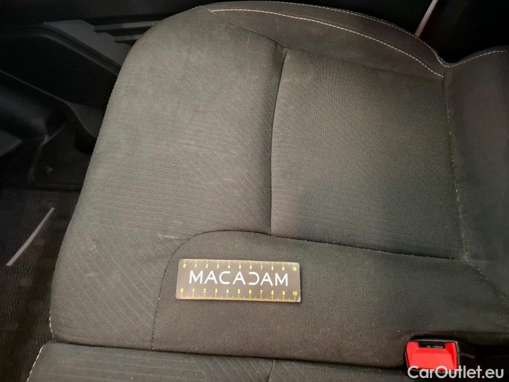  Renault  Trafic  Fourgon L2H1 3T Grand Confort 2.0 dCi 130CV BVM6 E6d #4