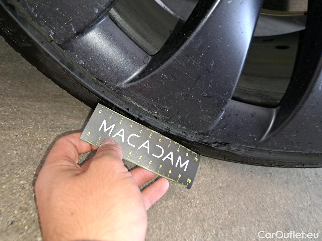  Tesla  Model 3 TESLA  / 2018 / 4P / Berline Performance with PUP AWD with Upgrade #32