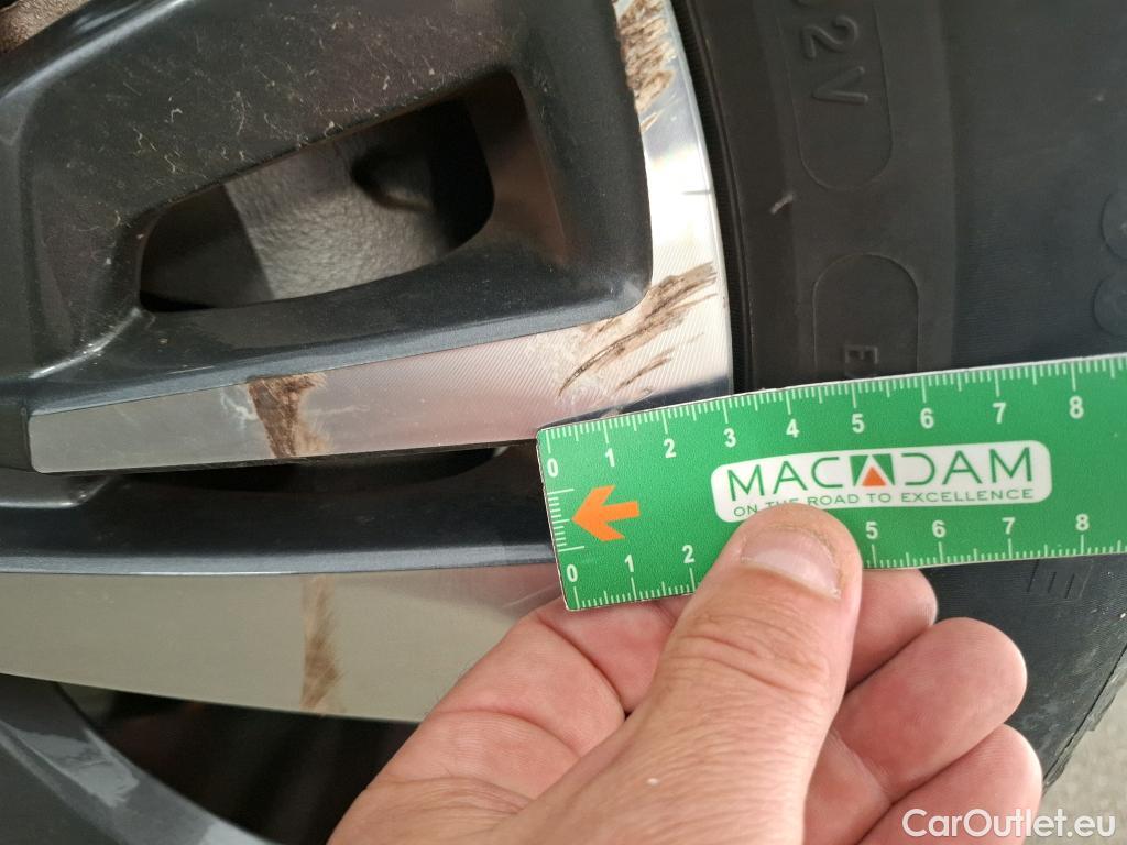  Peugeot  3008  Hybrid 225 Allure Pack 1.6 Plug-In 225CV BVA8 E6d #30