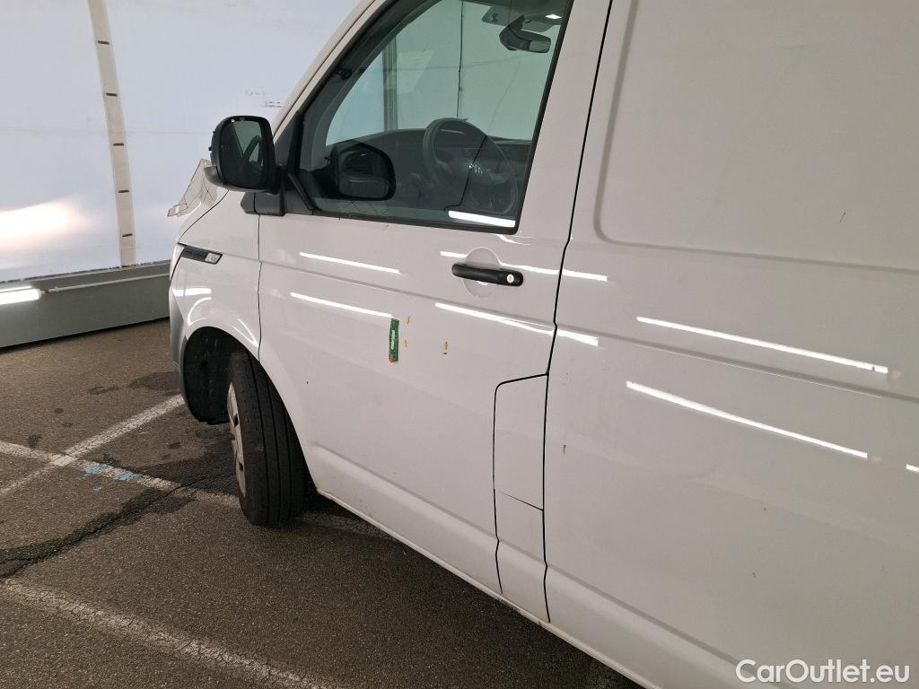  Volkswagen  Transporter VOLKSWAGEN  / 2019 / 4P / Fourgon tôlé 2.0 TDi 110 L1H1 Business #44