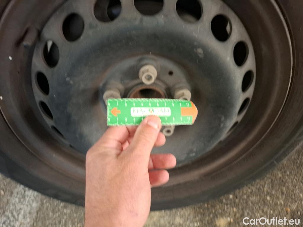  Volkswagen  Transporter VOLKSWAGEN  / 2019 / 4P / Fourgon tôlé 2.0 TDi 110 L1H1 Business #36