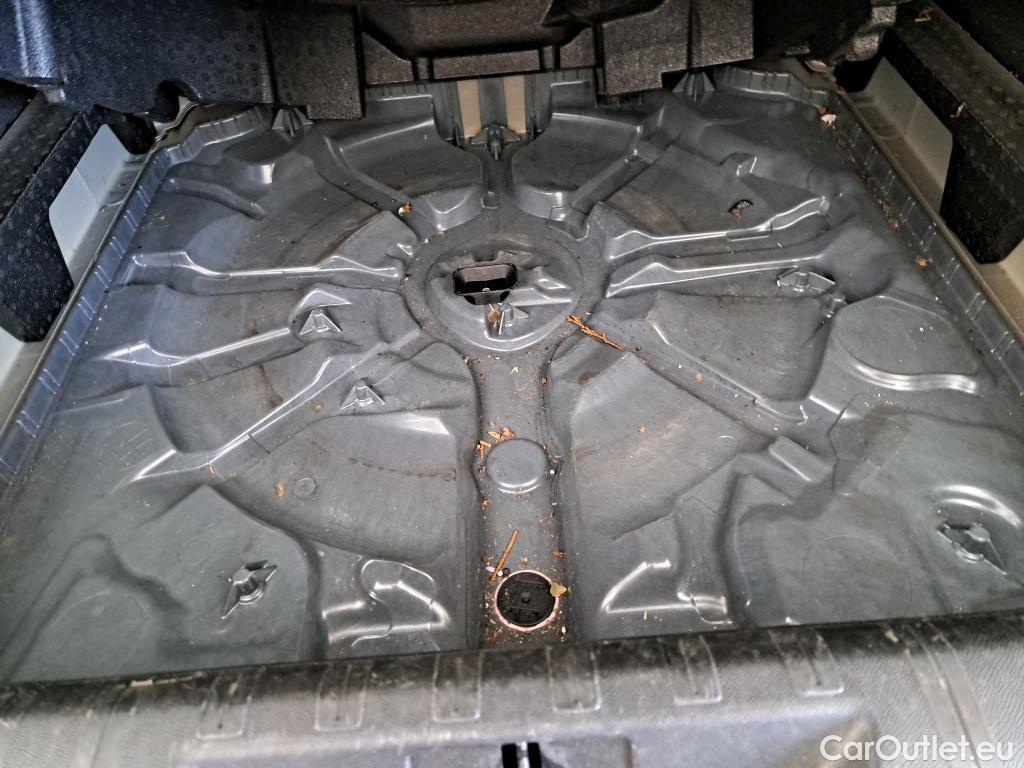  Peugeot  308  SW Allure Business 1.2 PureTech 130CV BVA8 E6d #43