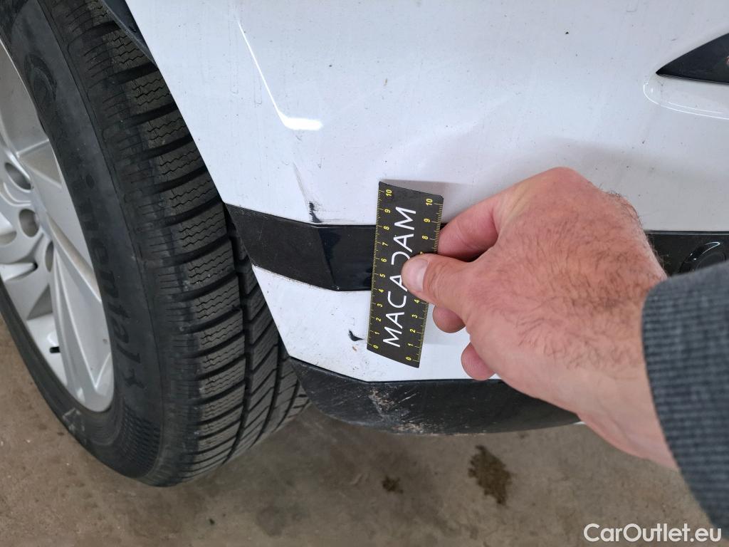  Land Rover  Range Rover Evoque LAND ROVER  / 2018 / 5P / SUV D165 BVA 4WD R-Dynamic S #15