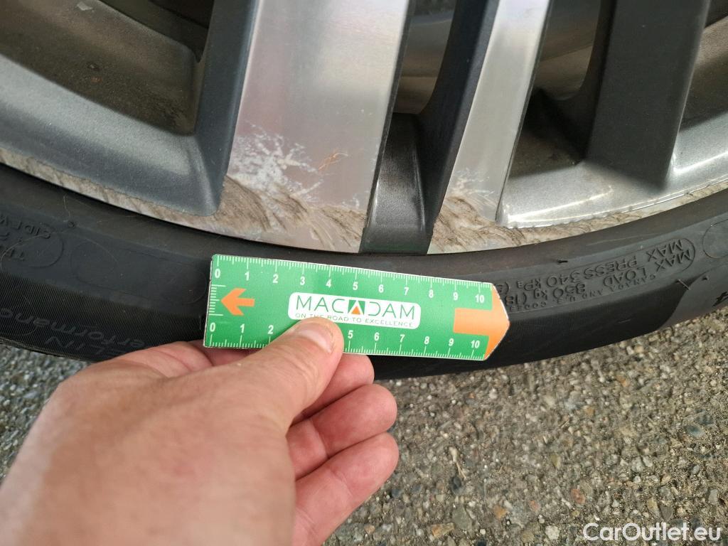  Peugeot  3008  Hybrid 225 Allure Pack 1.6 Plug-In 225CV BVA8 E6d #20