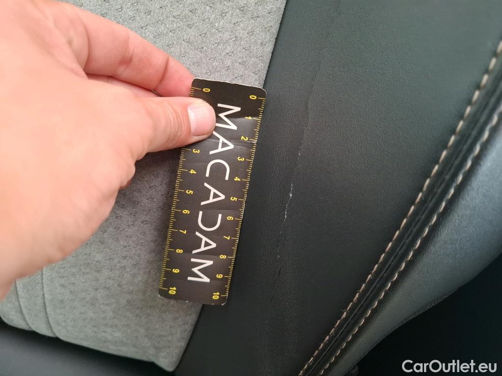  Peugeot  3008 PEUGEOT  / 2016 / 5P / SUV Hybrid 225 e-EAT8 GT #8