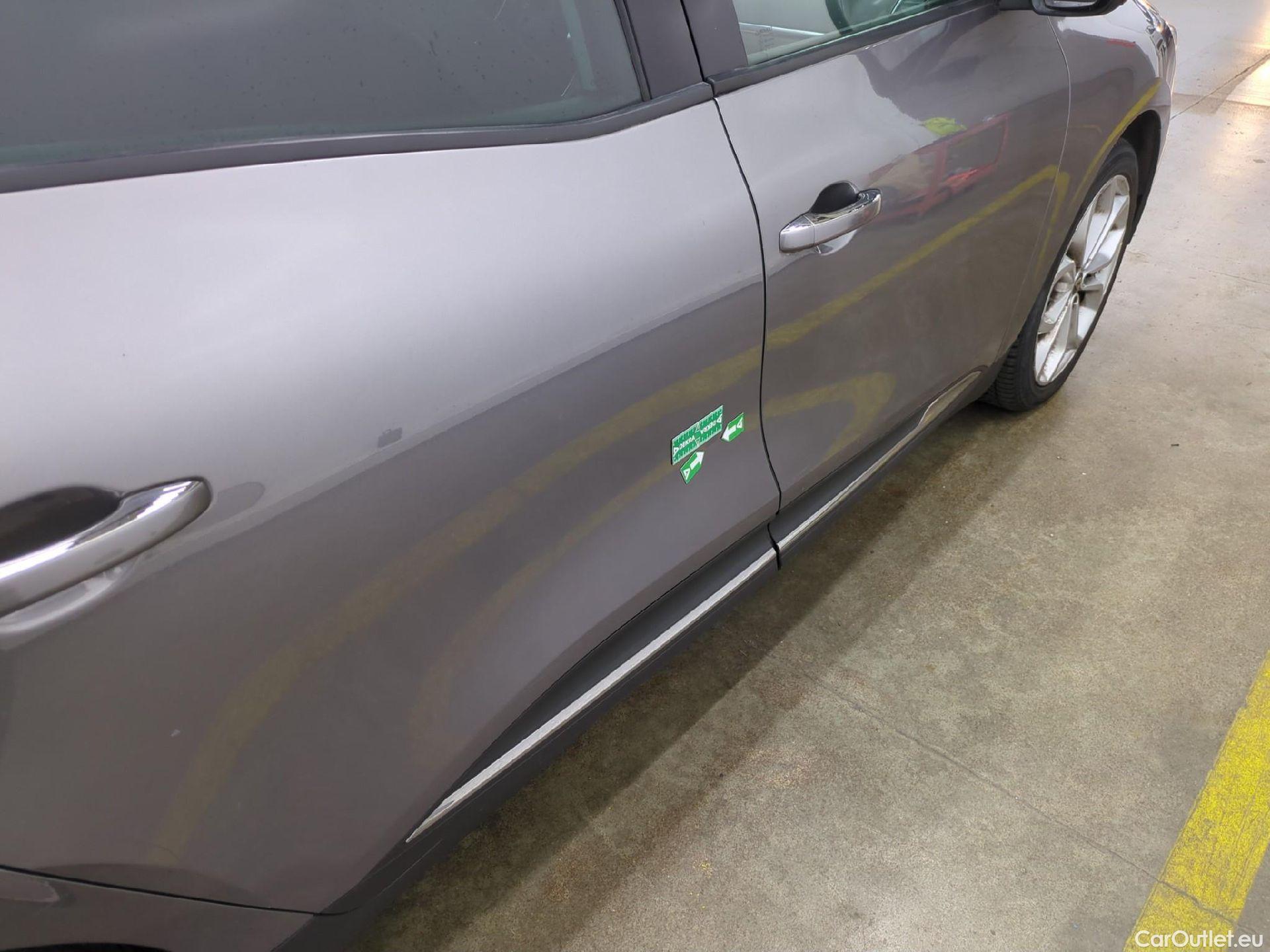  Renault  Grand Scenic Scenic IV Grand Business Edition 1.7 dCi 120CV BVA6 7 Sieges E6dT #47