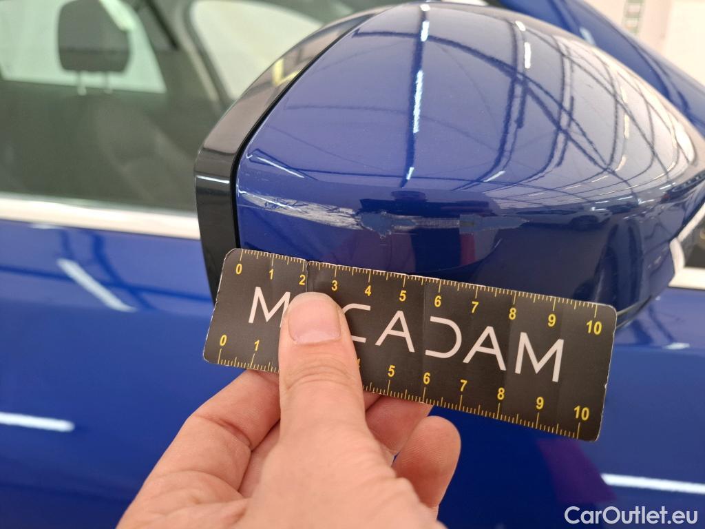  Jaguar  F-PACE  / 2015 / 5P / SUV  Prestige 2L D 180ch BVA 4x4 / TOIT PANO FISSURE #15