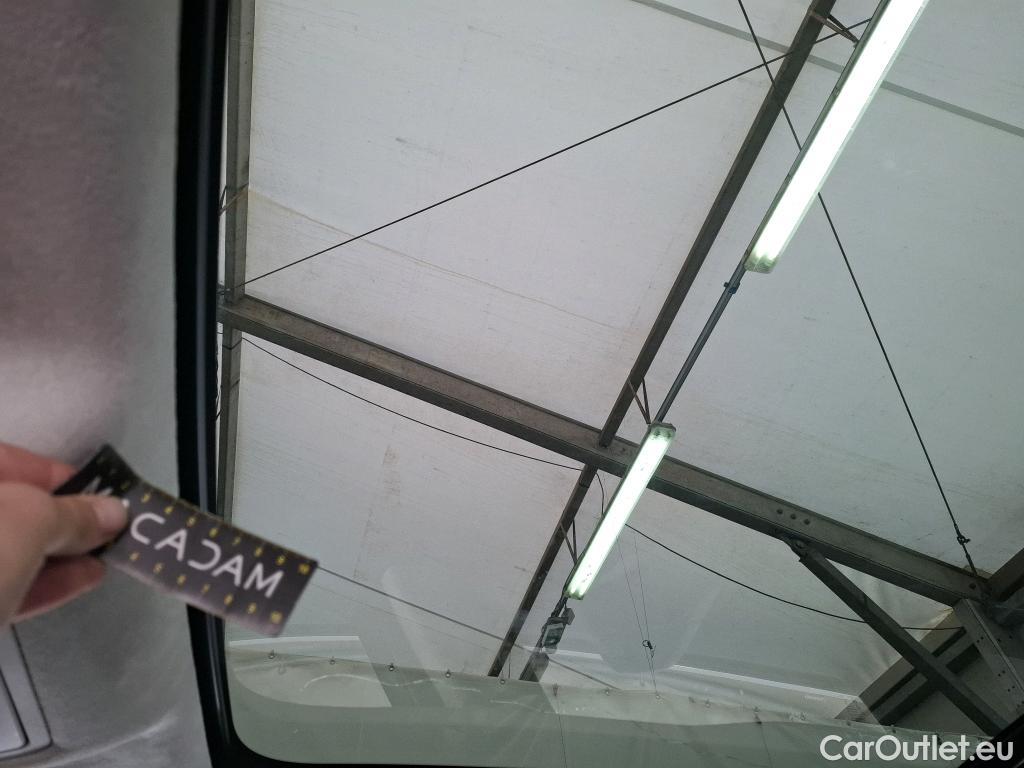  Jaguar  F-PACE  / 2015 / 5P / SUV  Prestige 2L D 180ch BVA 4x4 / TOIT PANO FISSURE #1