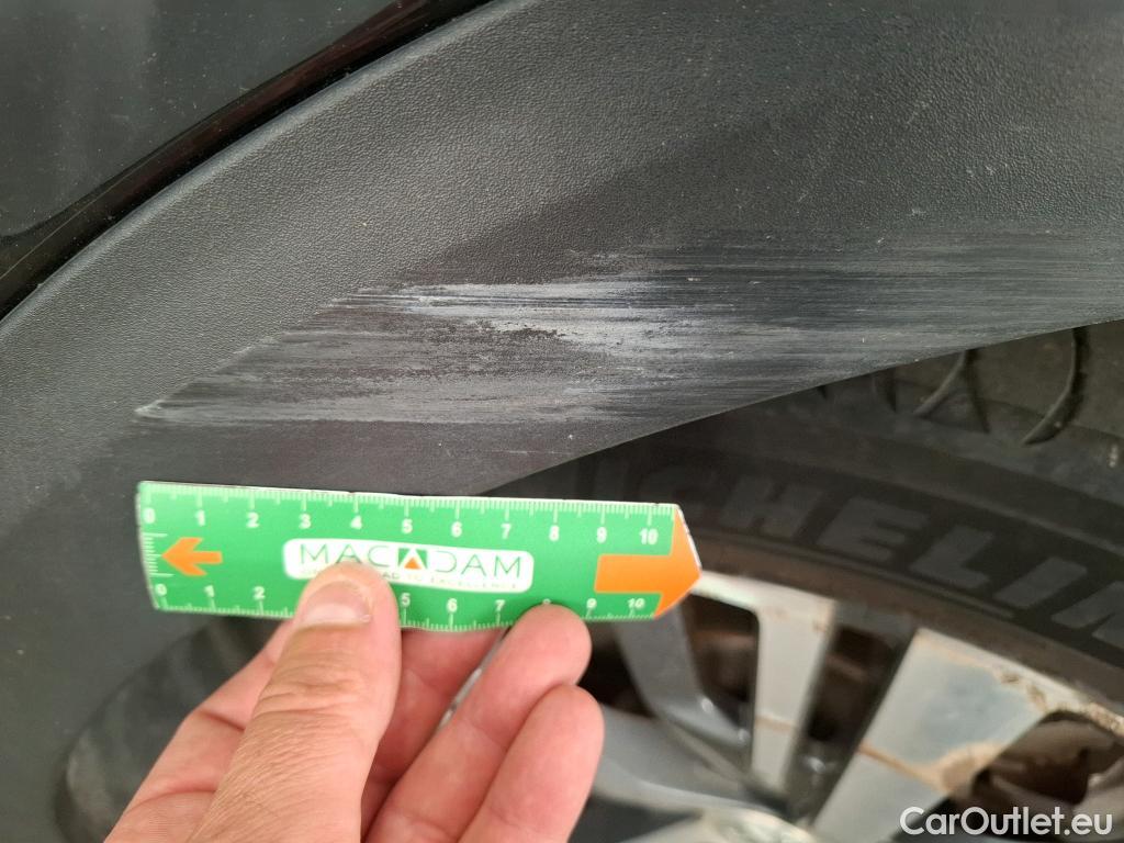  Peugeot  3008  Hybrid 225 Allure Pack 1.6 Plug-In 225CV BVA8 E6d #50