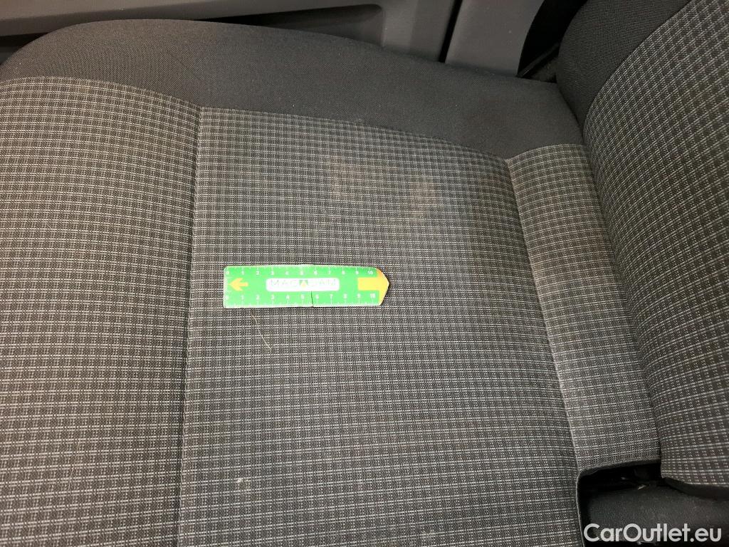  Volkswagen  Transporter VOLKSWAGEN  / 2019 / 4P / Fourgon tôlé 2.0 TDi 110 L1H1 Business #40