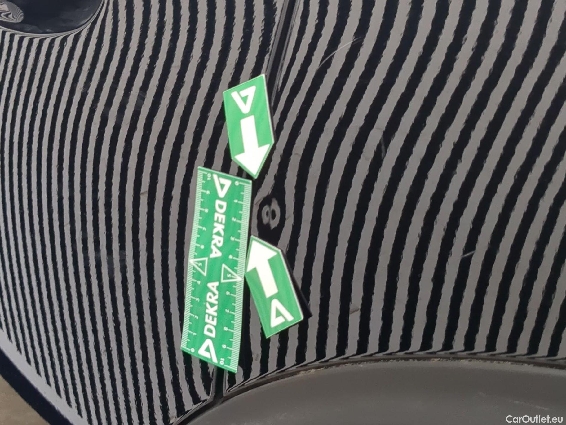  Peugeot  5008  GT 1.2 PureTech 130CV BVA8 7 Sieges E6d #21