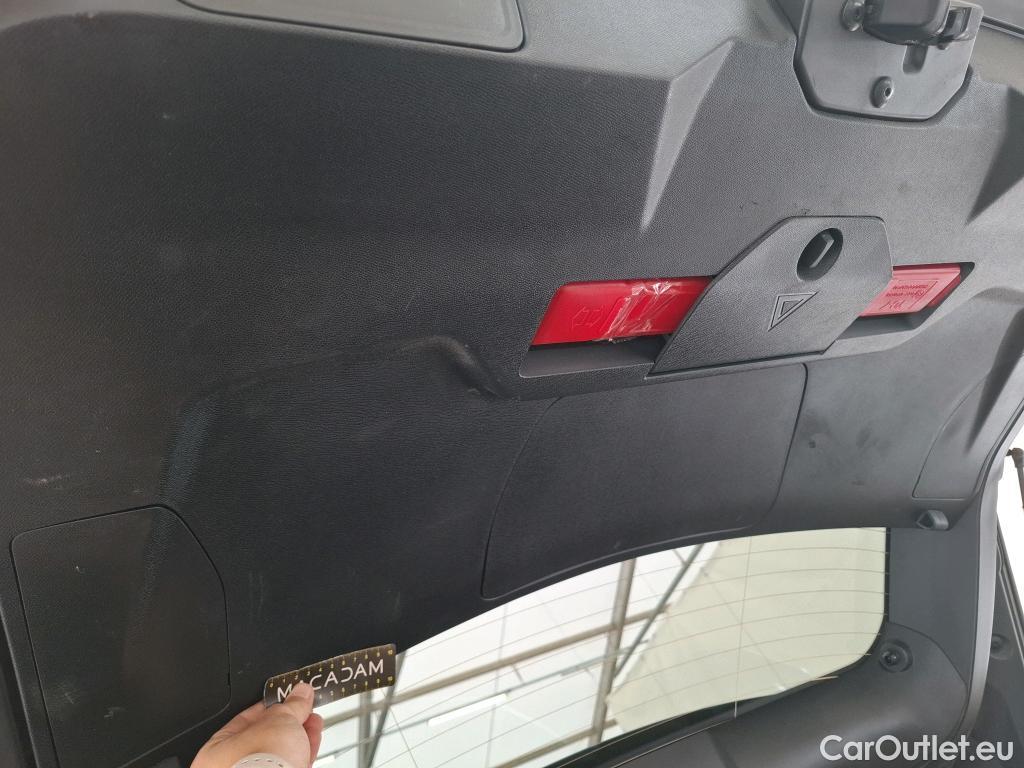  Peugeot  3008 PEUGEOT  / 2016 / 5P / SUV Hybrid 225 e-EAT8 GT #12