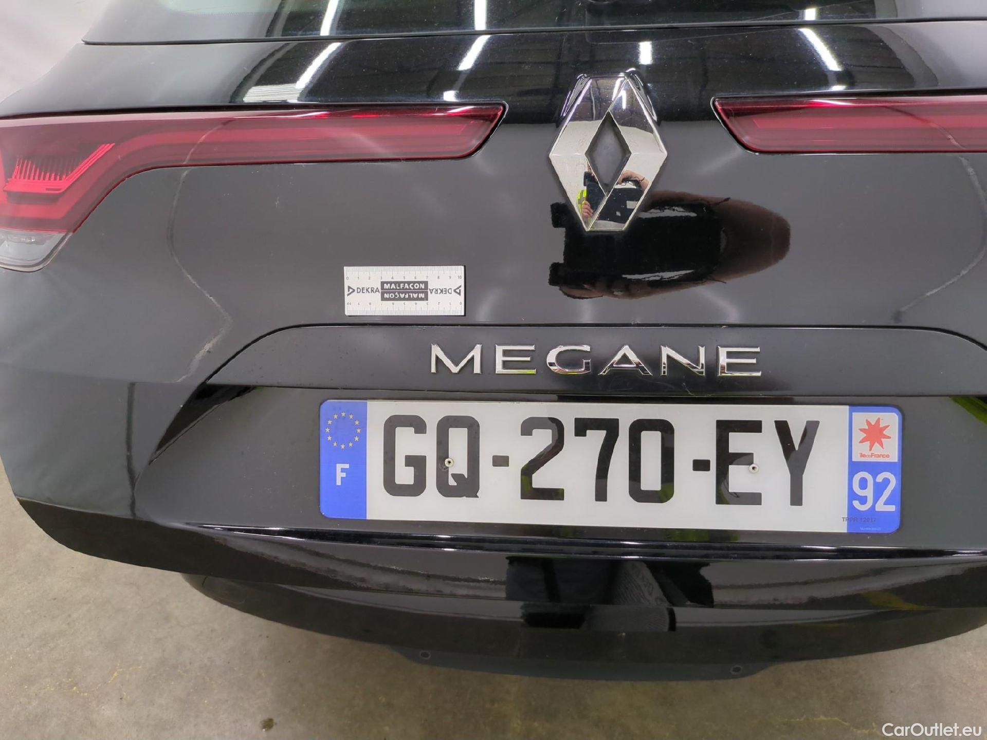  Renault  Megane  IV Estate Evolution 1.3 TCe 140CV BVM6 E6d / VO RECONDITIONNE - PHOTOS AVANT RECONDITIONNEMENT #11