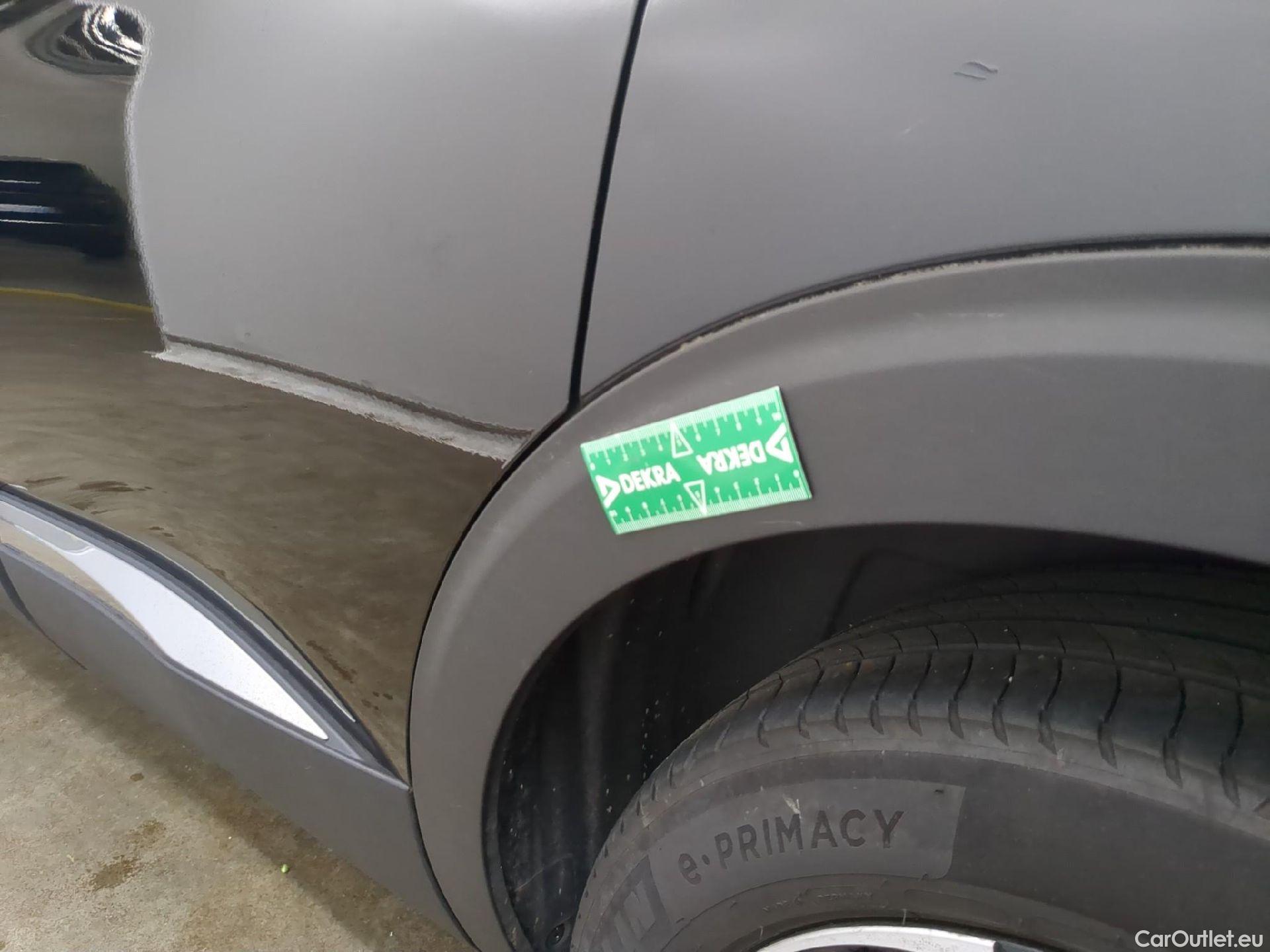  Peugeot  5008  GT 1.2 PureTech 130CV BVA8 7 Sieges E6d #23