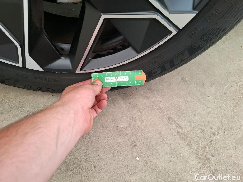  DS  DS4 DS DS 4 / 2021 / 5P / Berline PURETECH 130 CROSS RIVOLI AUTO #7