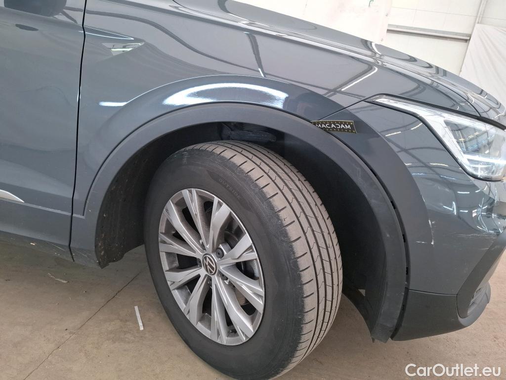  Volkswagen  Tiguan VOLKSWAGEN  / 2020 / 5P / SUV 2.0 TDI 150 DSG7 Life Business #14