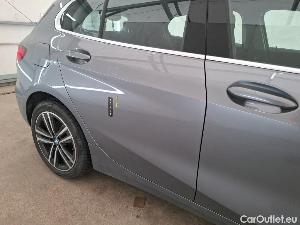  Bmw  Serie 1 BMW Série 1 / 2019 / 5P / Berline 116i DKG7 Business Design #10