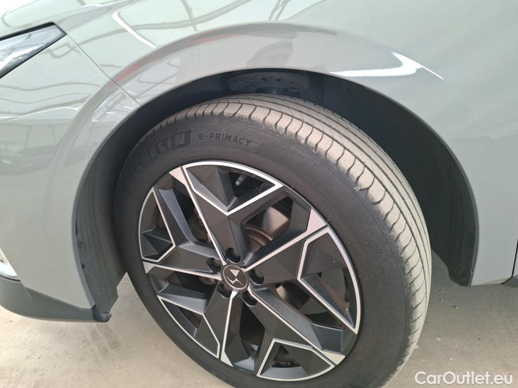  DS  DS4 DS DS 4 / 2021 / 5P / Berline PURETECH 130 CROSS RIVOLI AUTO #4