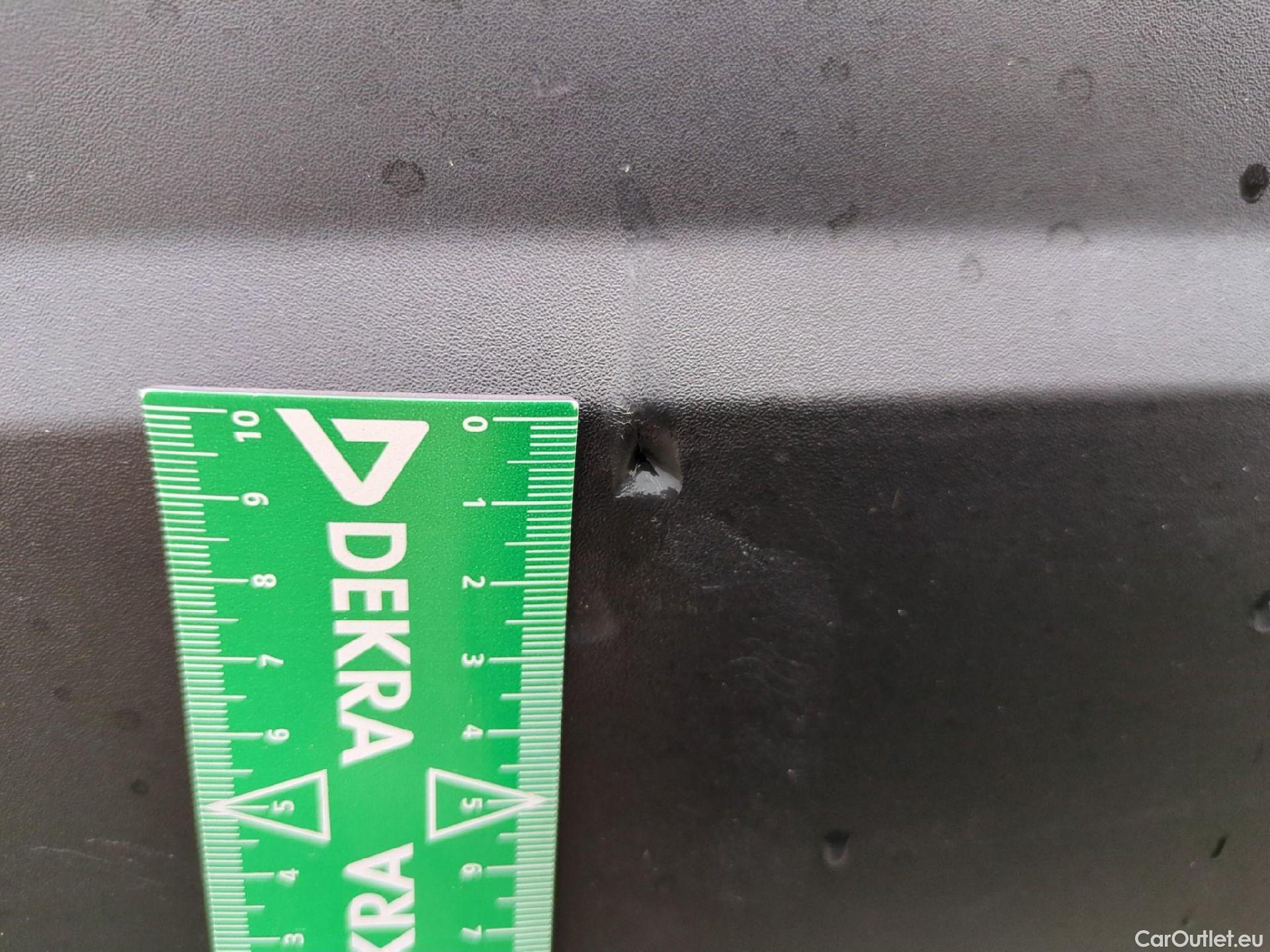  Peugeot  2008  Allure Pack 1.5 HDi 130CV BVA8 E6d #15