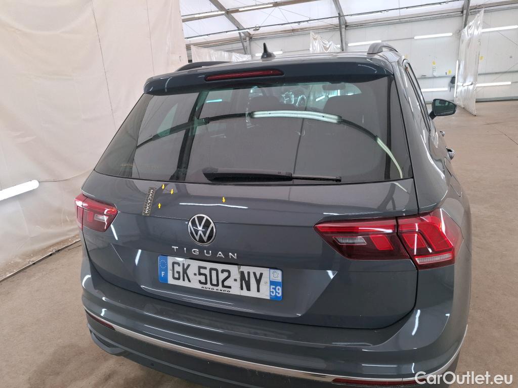  Volkswagen  Tiguan VOLKSWAGEN  / 2020 / 5P / SUV 2.0 TDI 150 DSG7 Life Business #25