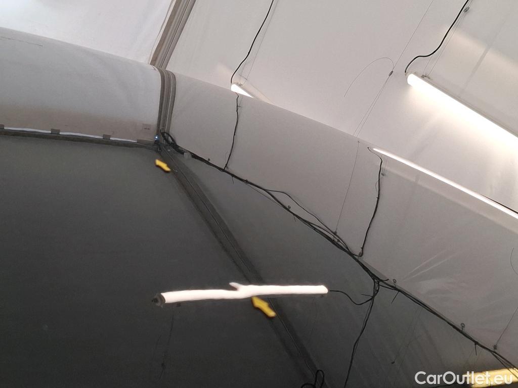  Bmw  X2 Série  sDrive 20i Premiere 2.0 180CV BVA7 E6d #9