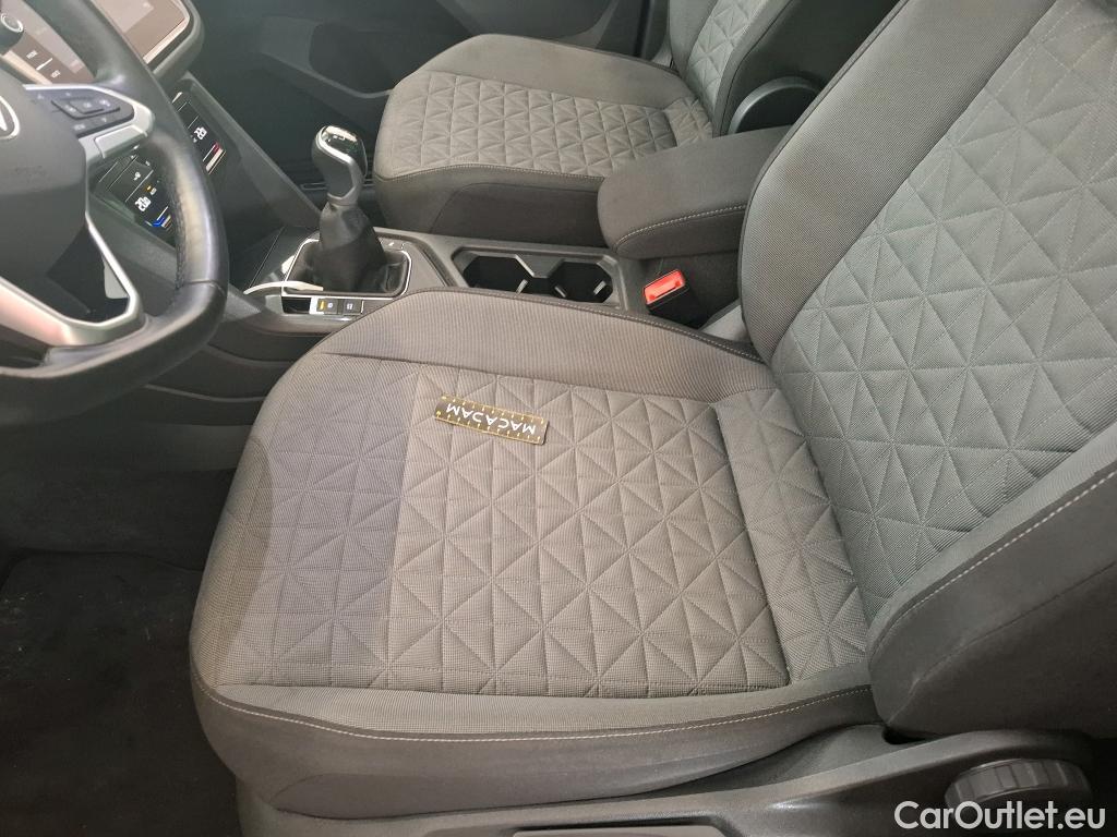  Volkswagen  Tiguan VOLKSWAGEN  / 2020 / 5P / SUV 2.0 TDI 150 BVM6 Life #17