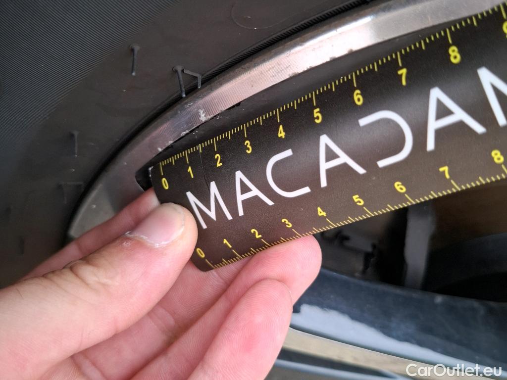  Peugeot  2008  Allure Business 1.5 HDi 110CV BVM6 E6d #9