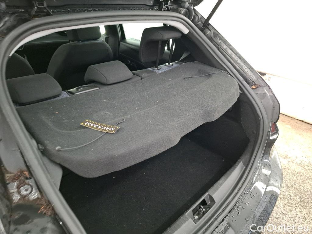  Peugeot  208 PEUGEOT  / 2019 / 5P / Berline Puretech 75 S&S LIKE #1