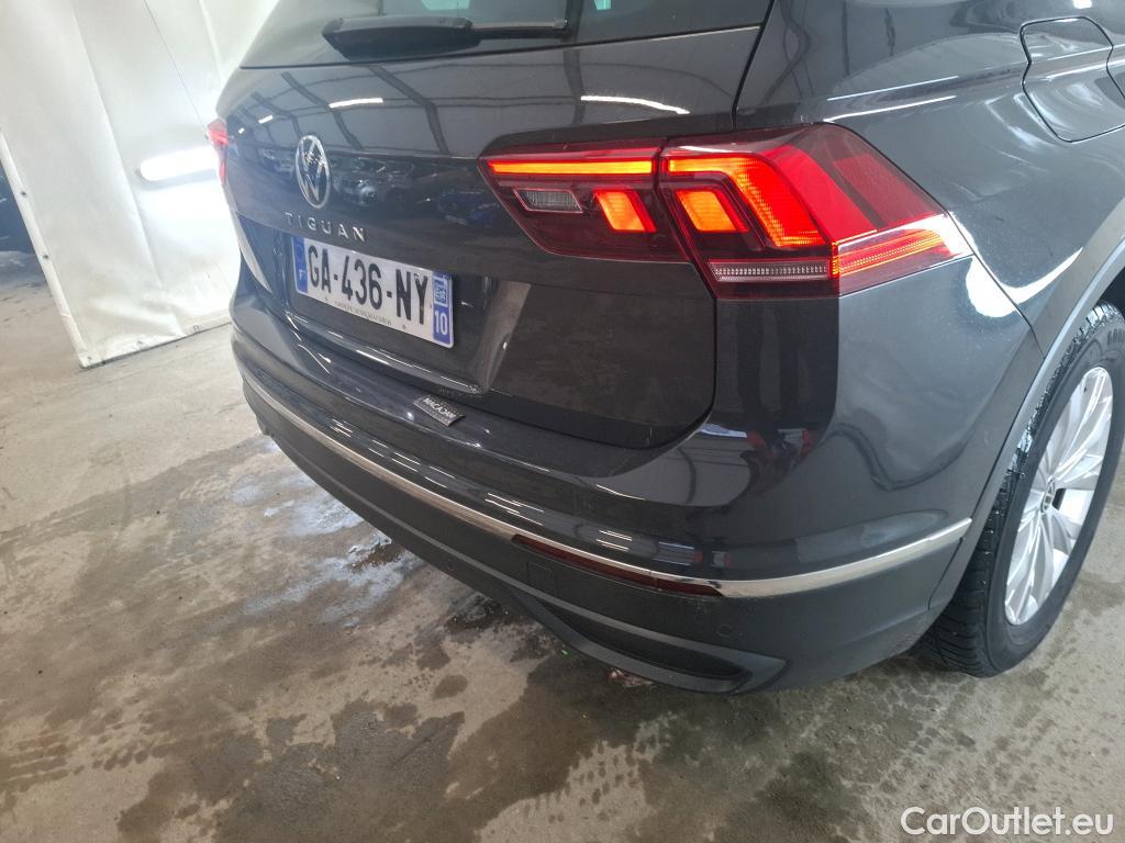  Volkswagen  Tiguan VOLKSWAGEN  / 2020 / 5P / SUV 2.0 TDI 150 BVM6 Life #1