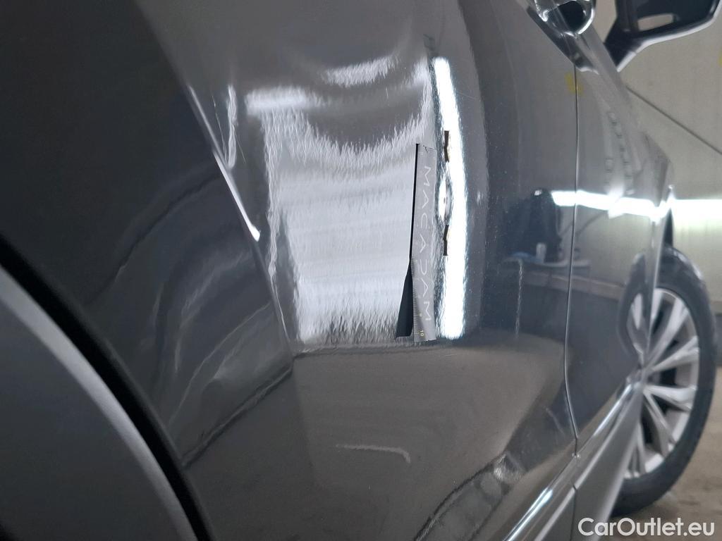  Volkswagen  Tiguan VOLKSWAGEN  / 2020 / 5P / SUV 2.0 TDI 150 BVM6 Life #13