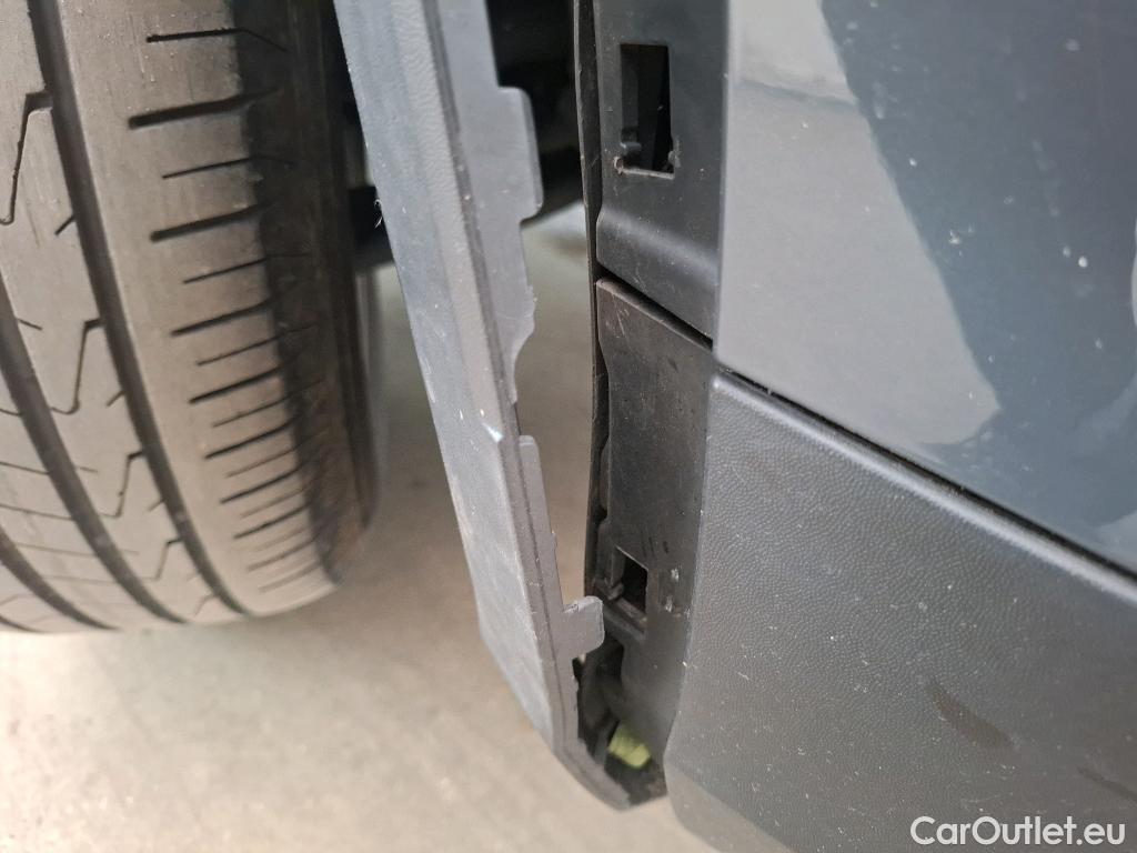  Volkswagen  Tiguan VOLKSWAGEN  / 2020 / 5P / SUV 2.0 TDI 150 DSG7 Life Business #15