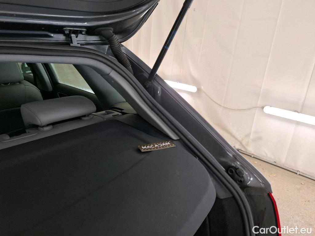  Audi  A3 AUDI  Sportback 5p Berline 1.4 TFSI E-TRON S TRONIC BUSINESS LINE #32