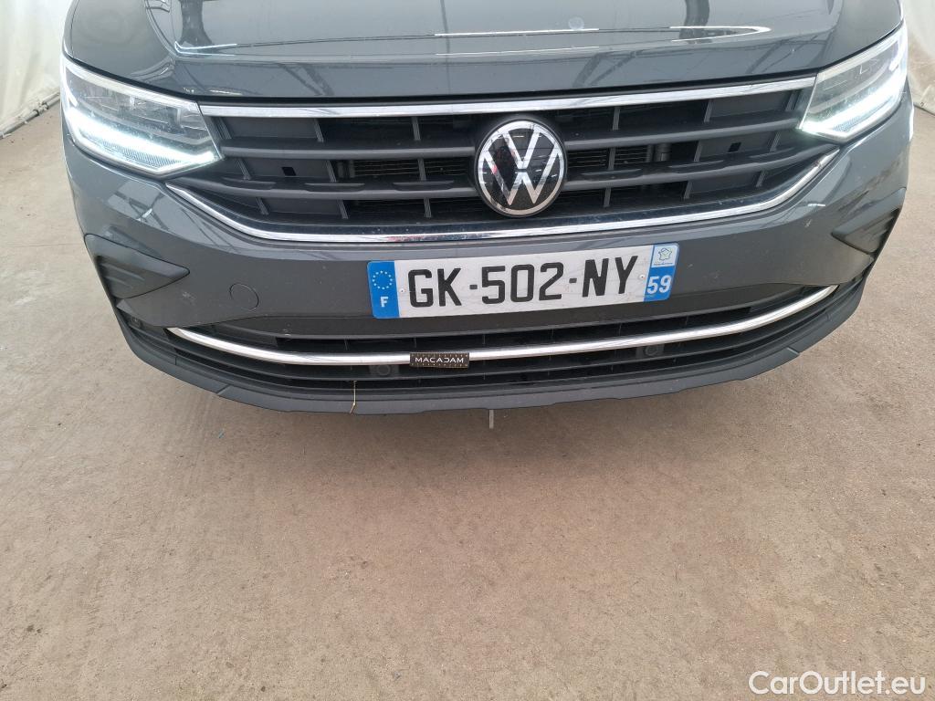  Volkswagen  Tiguan VOLKSWAGEN  / 2020 / 5P / SUV 2.0 TDI 150 DSG7 Life Business #9