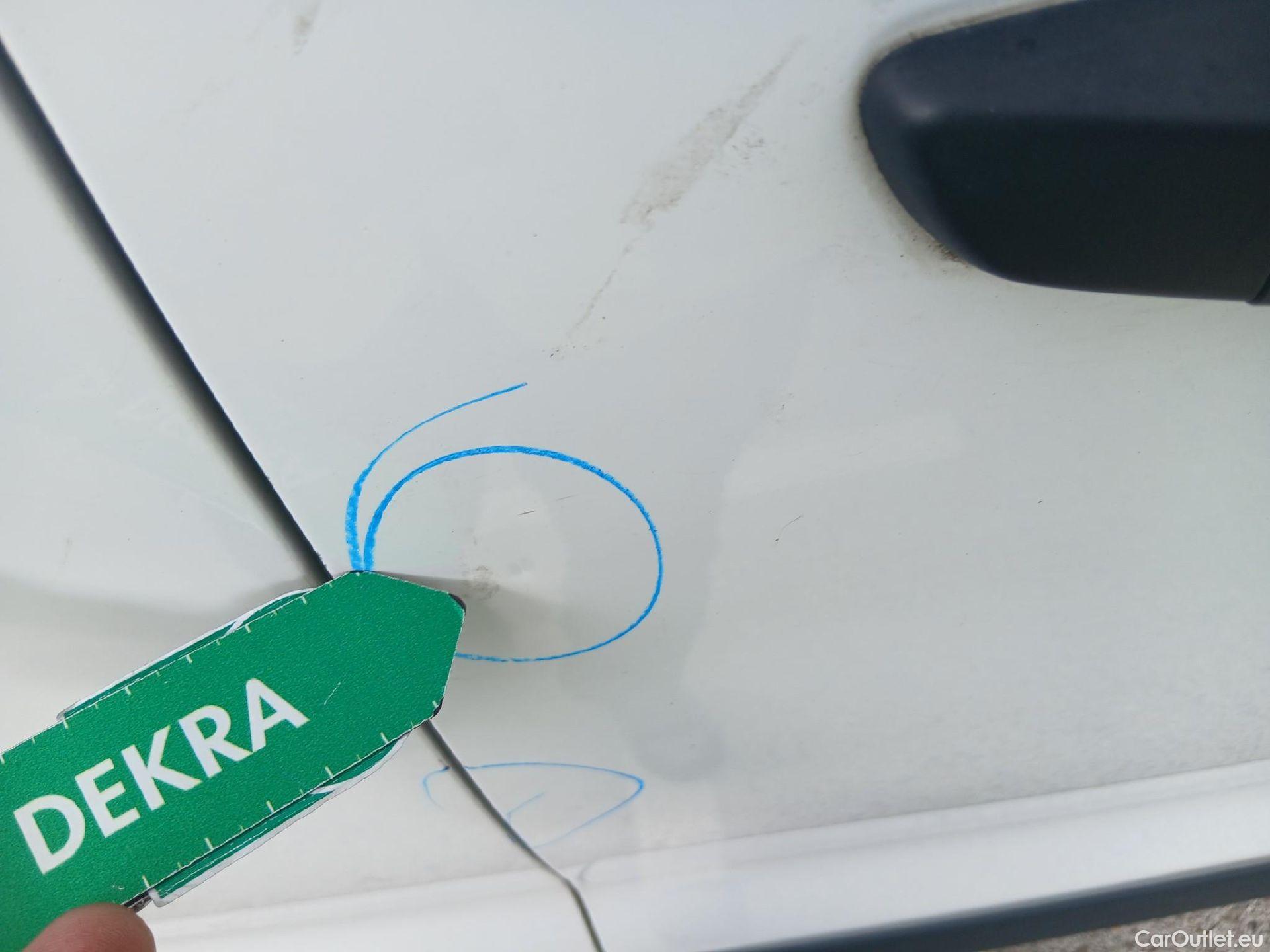  Citroen  Jumpy CITROEN  / 2016 / 4P / combi Combi Talla XL BlueHDi 120 S&S Confort #45