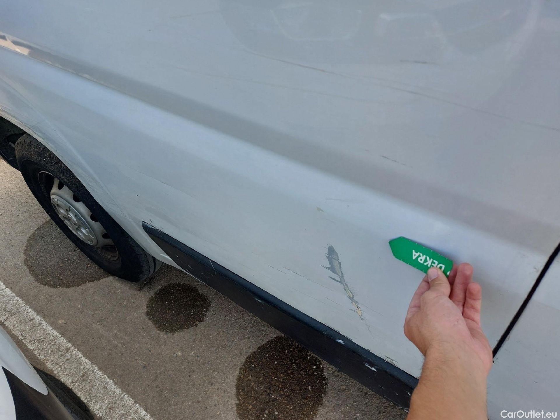  Fiat  Ducato FIAT  / 2014 / 4P / furgón 35 L3 H2 2.3 1 (103 kW) Euro 6d-temp #50