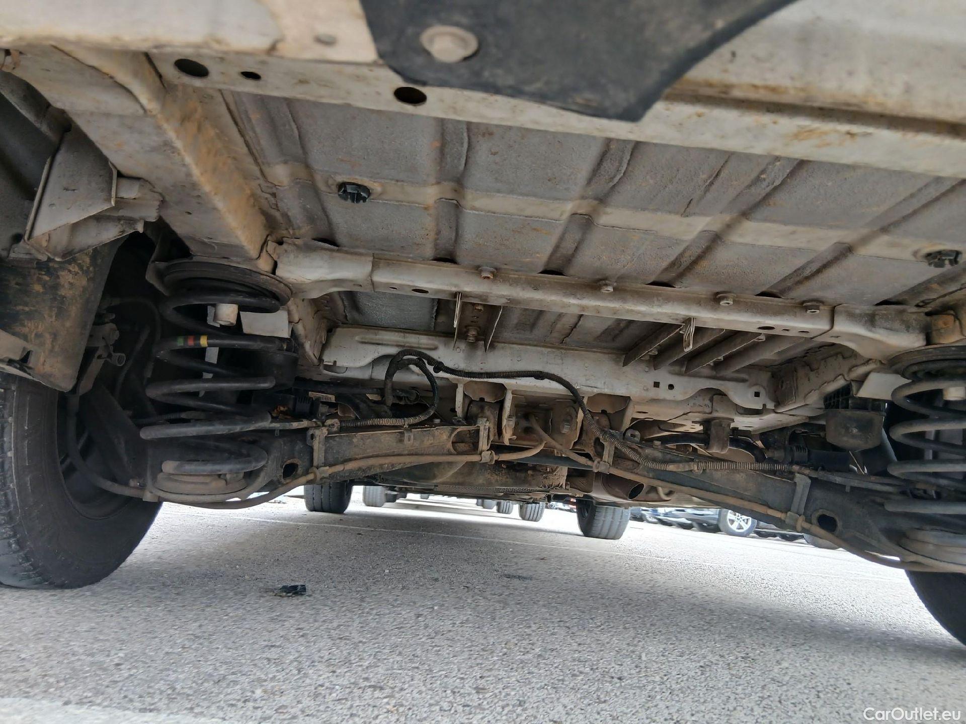  Citroen  Jumpy CITROEN  / 2016 / 4P / combi Combi Talla XL BlueHDi 120 S&S Confort #2